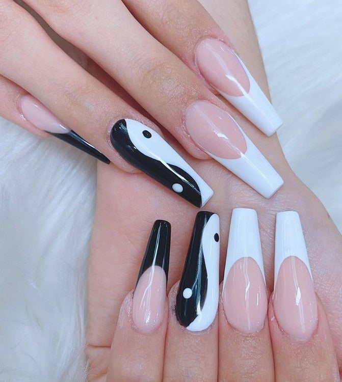 The Ying N Yang French | Press on Nails
