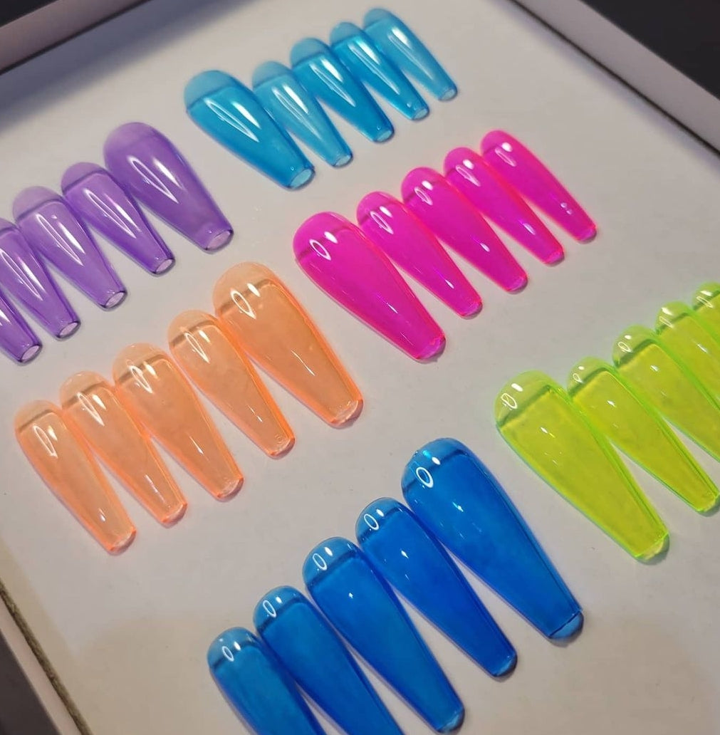 Plain N Simple Jelly | Press on Nail Sets