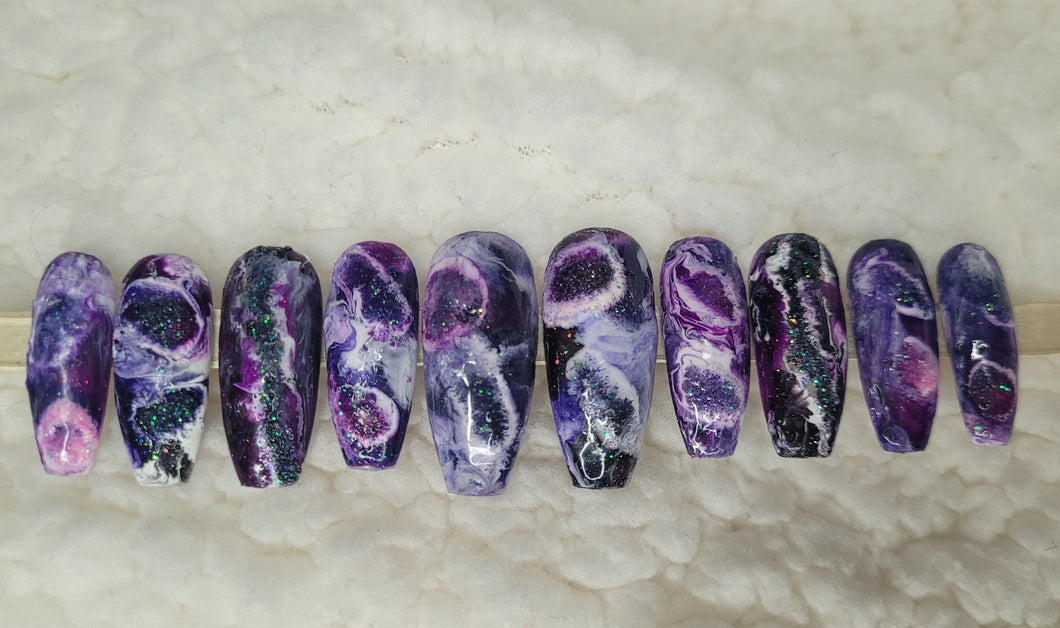 Geode Sparkle | Press on Nails