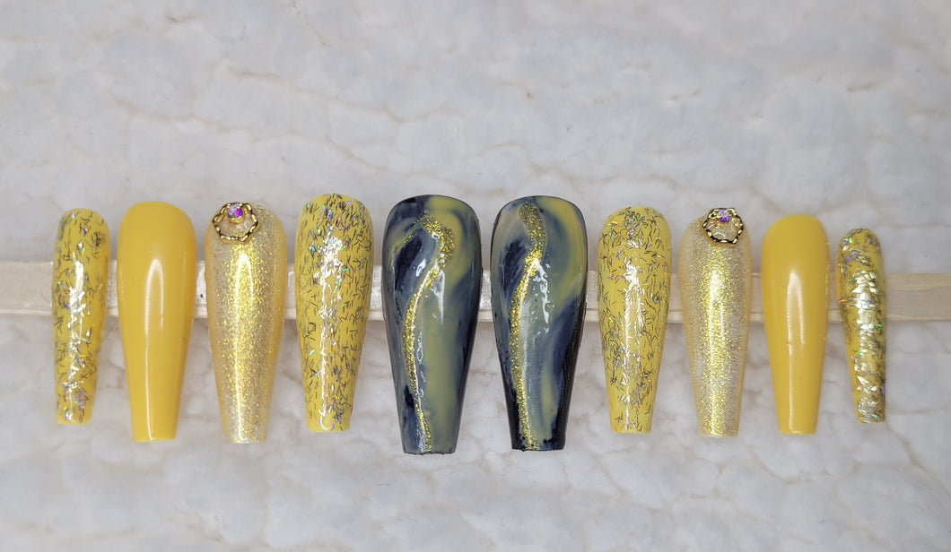 Yellow Dusted Gemz | Press on Nails